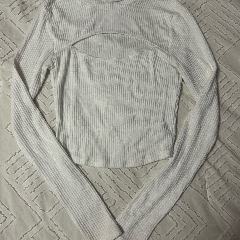Elegant White Ribbed Long Sleeve Top